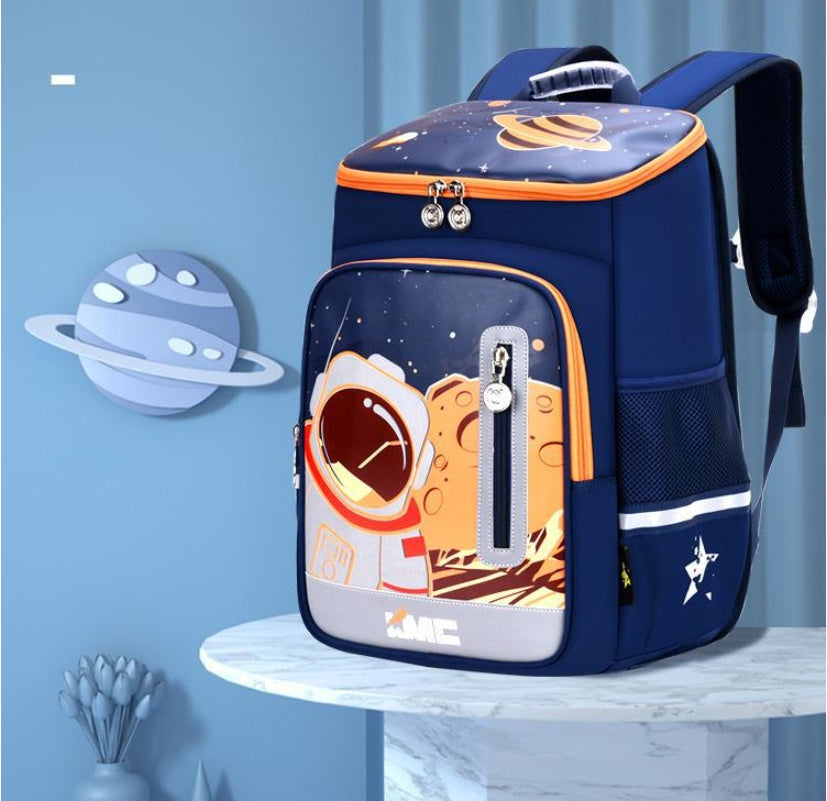 Elementary School Boy Spine Protection Lightweight Children's Backpack